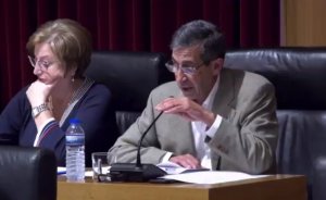 Adolfo González no pleno