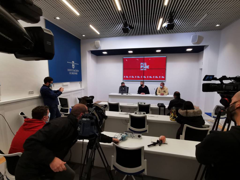 Rolda de prensa sobre Manzaneda